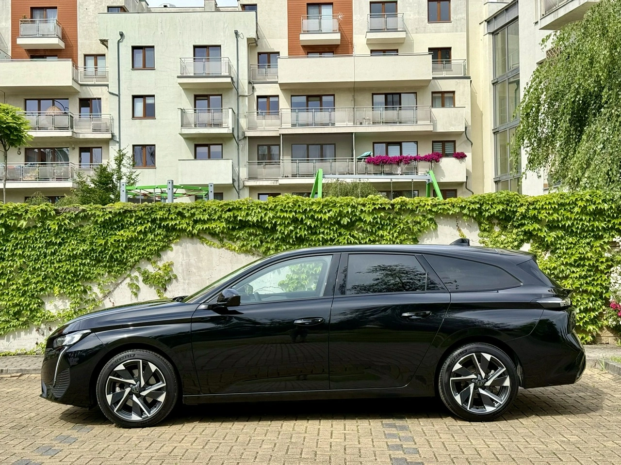 Peugeot 308 SW - Zdjęcie 12