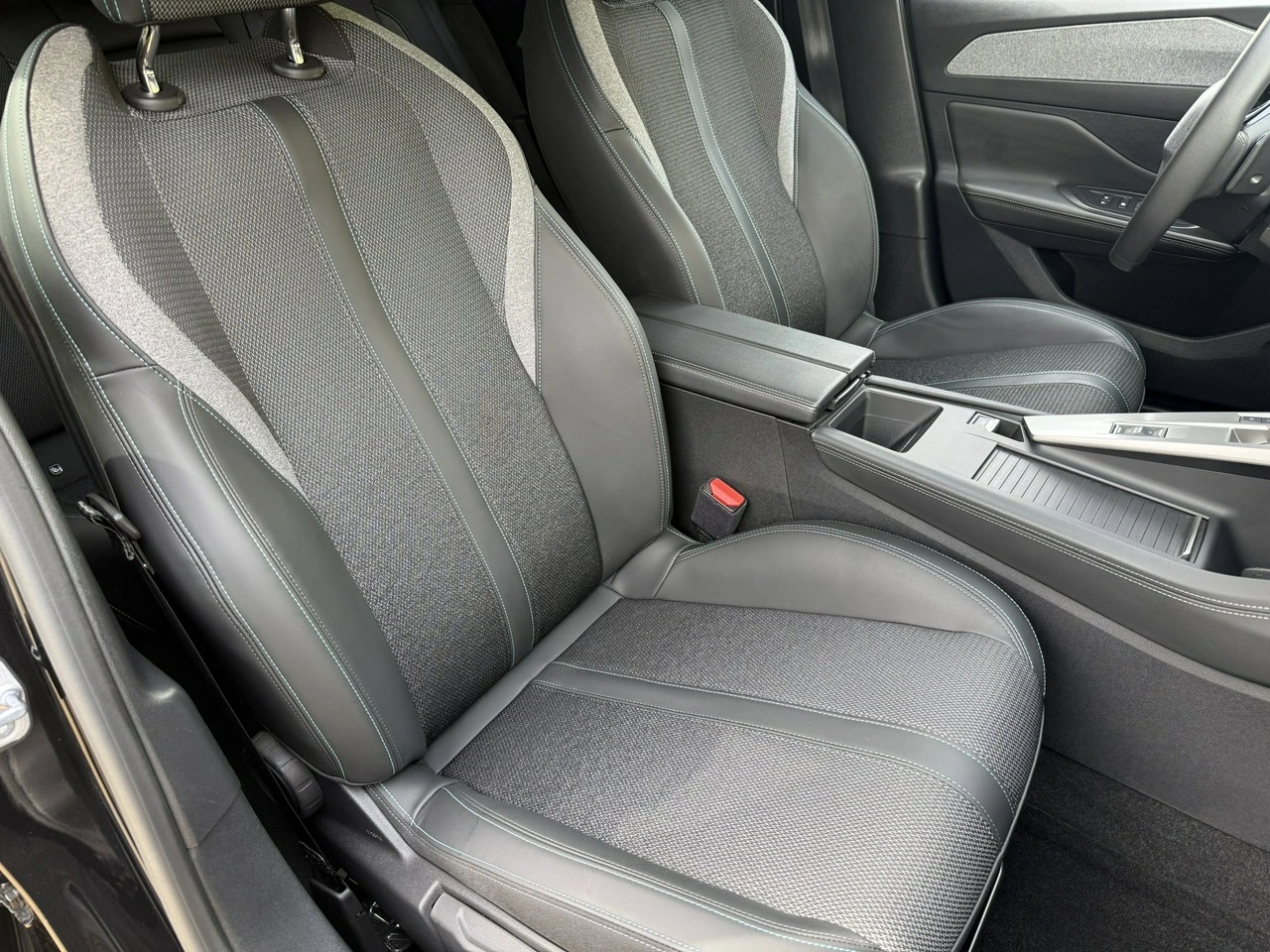 Peugeot 308 SW - Zdjęcie 8