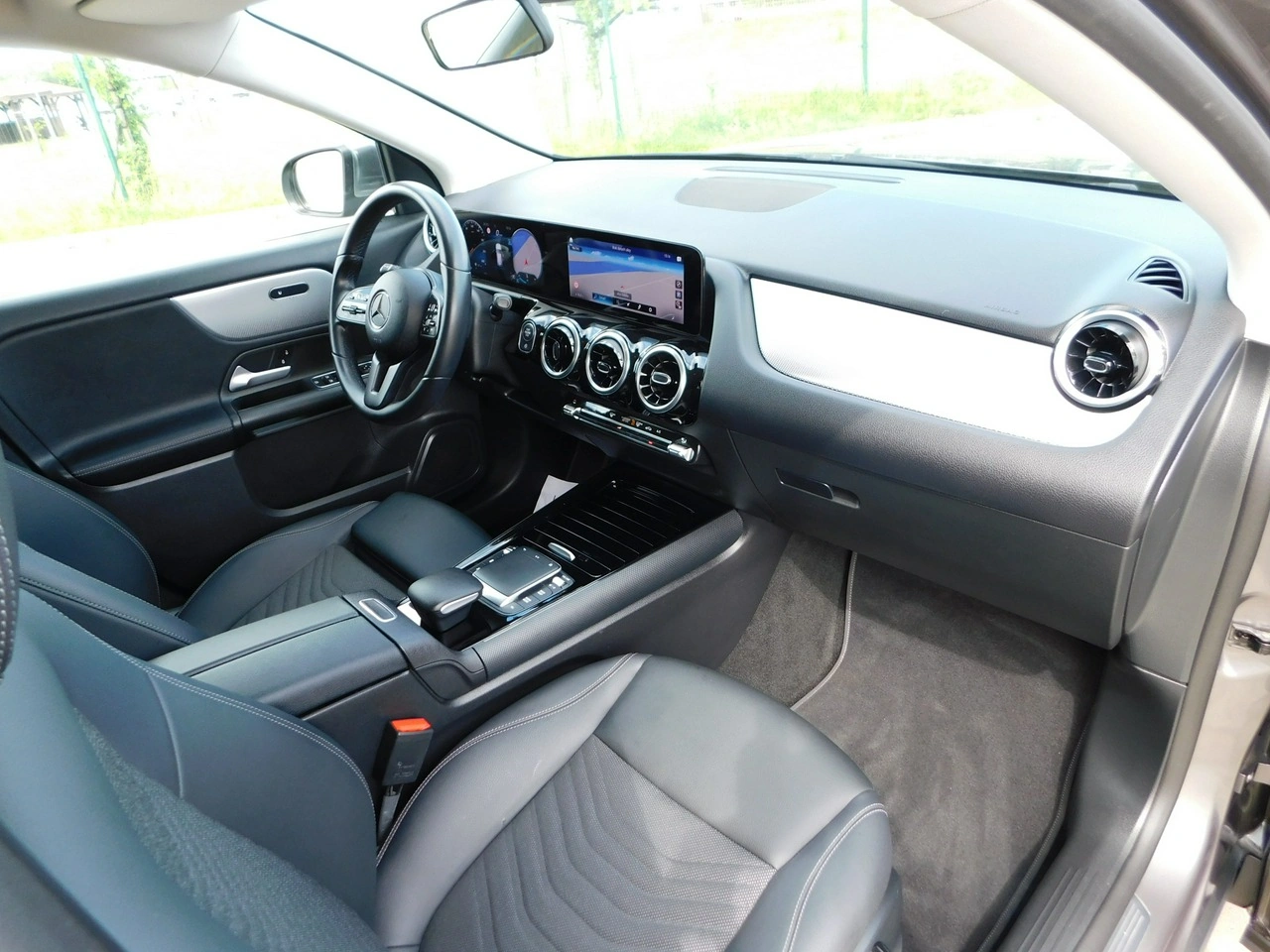 Mercedes GLA 200 - Zdjęcie 8