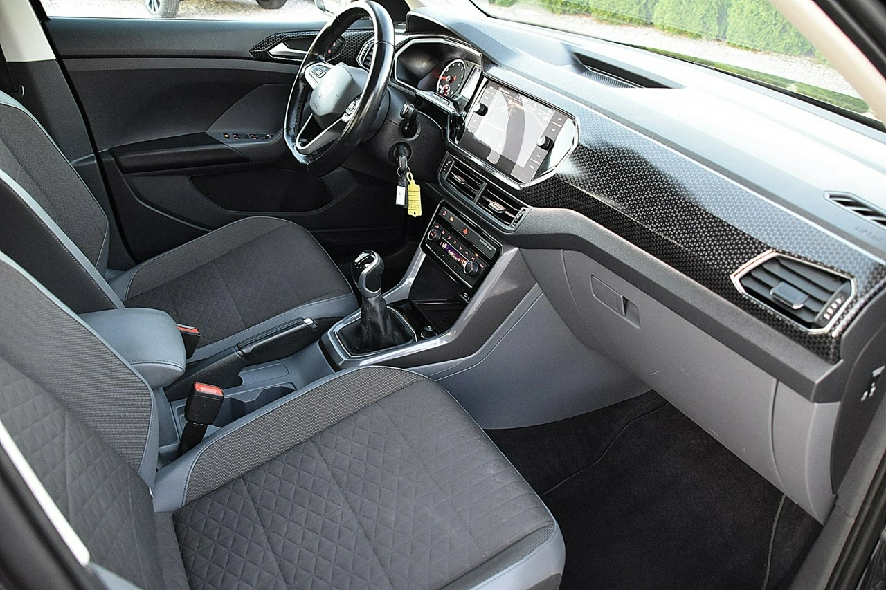 Volkswagen T-Cross - Zdjęcie 11