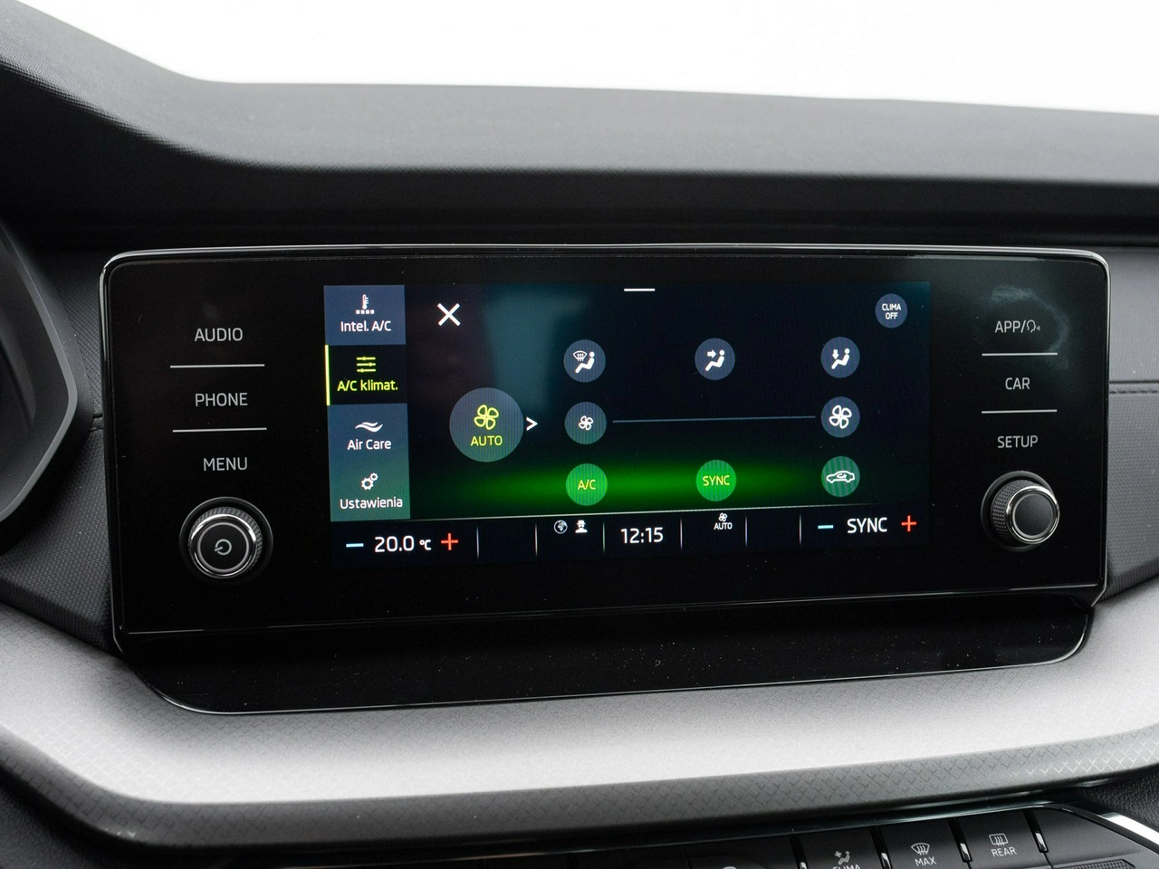 Skoda Octavia - Zdjęcie 15