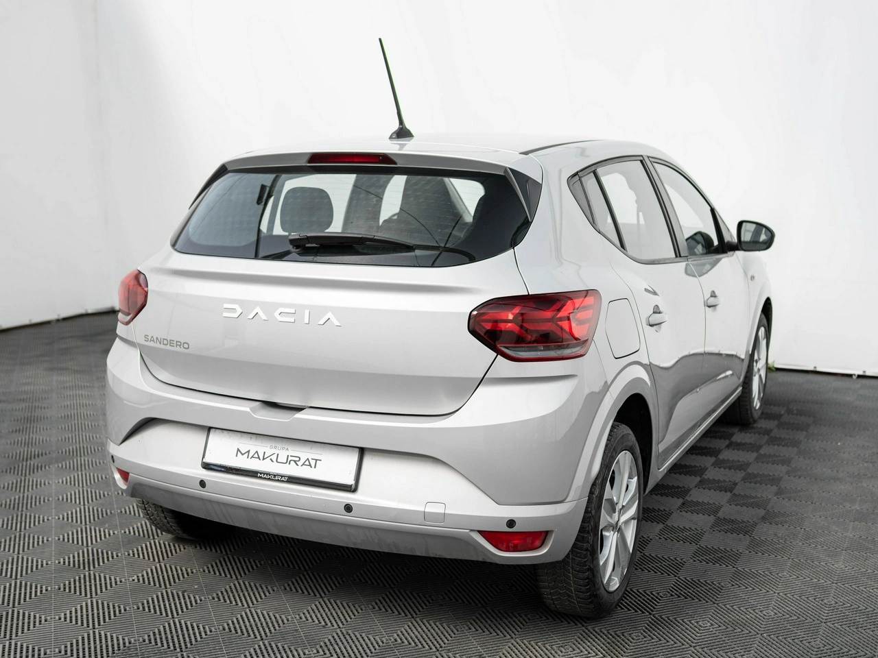 Dacia Sandero - Zdjęcie 2