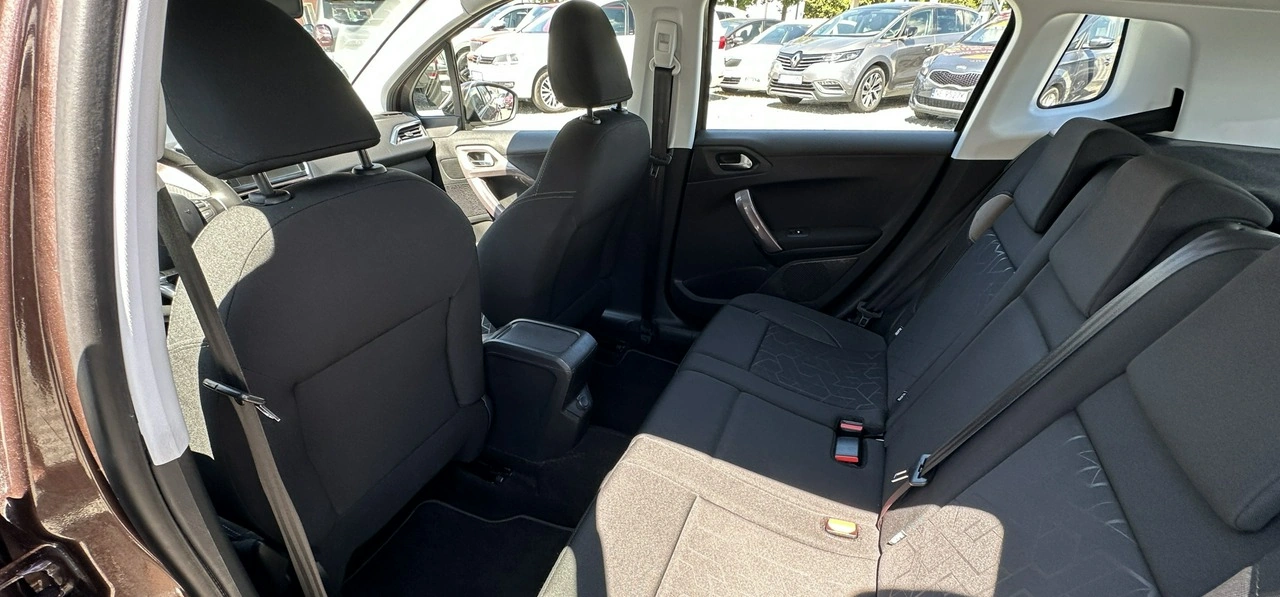 Peugeot 2008 - Zdjęcie 17