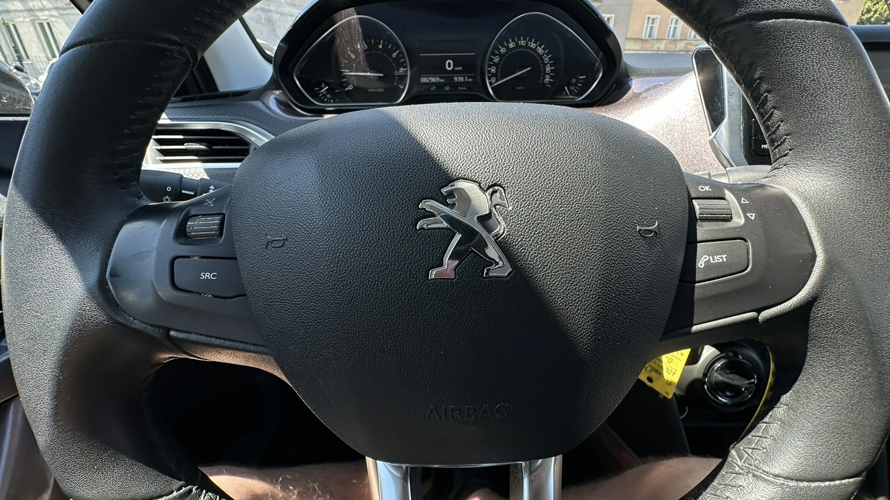 Peugeot 2008 - Zdjęcie 21