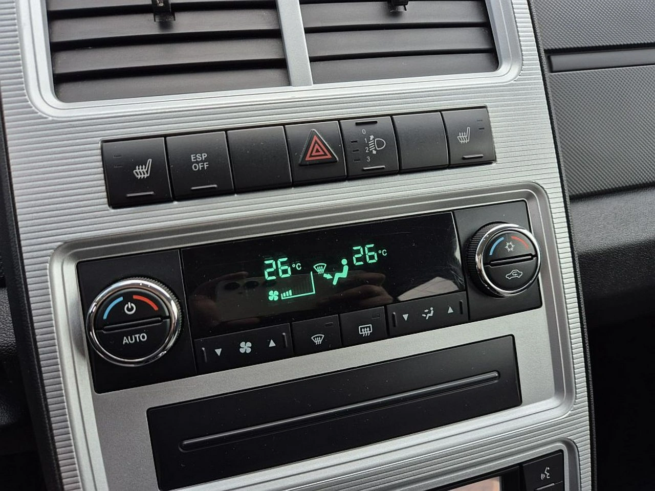 Dodge Journey - Zdjęcie 15