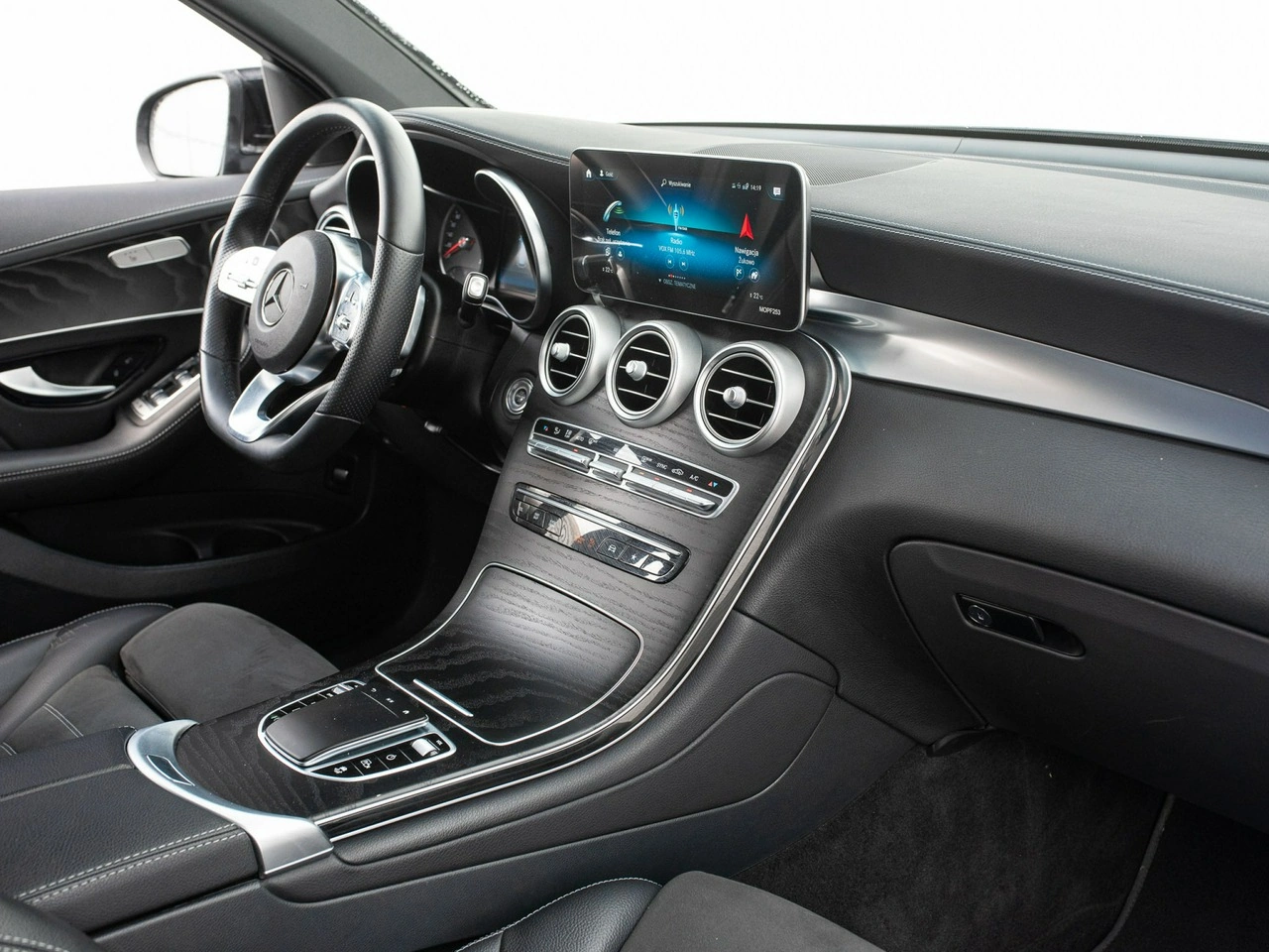 Mercedes GLC 200 - Zdjęcie 31