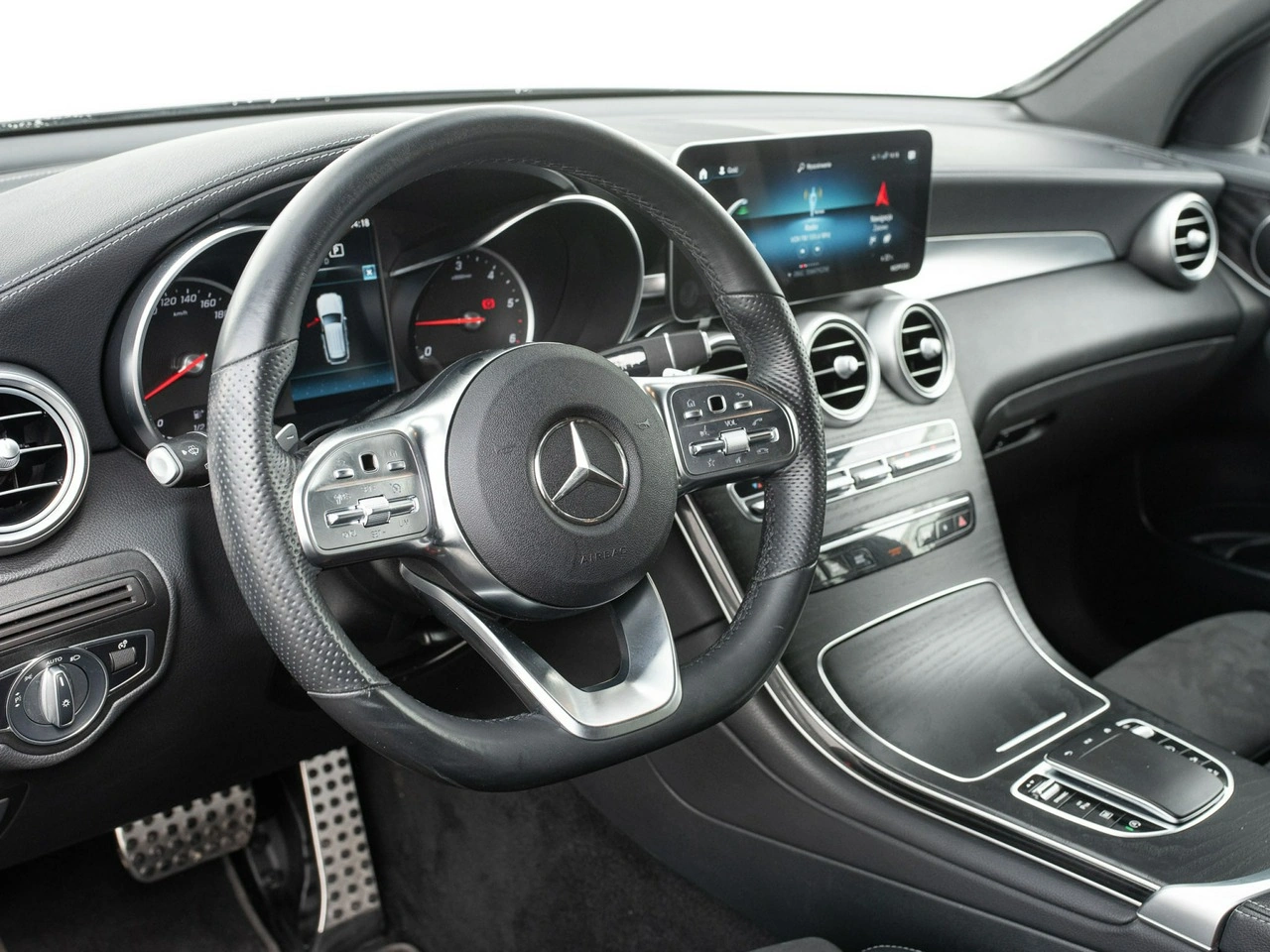 Mercedes GLC 200 - Zdjęcie 5