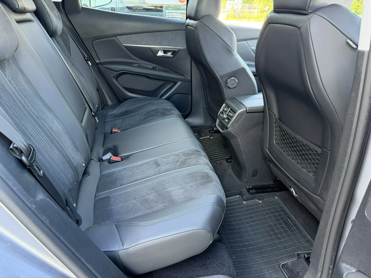 Peugeot 3008 - Zdjęcie 29