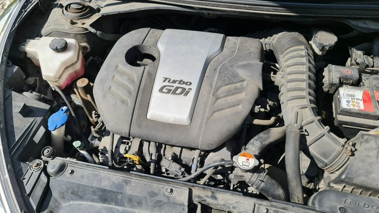 Hyundai Veloster - Zdjęcie 29