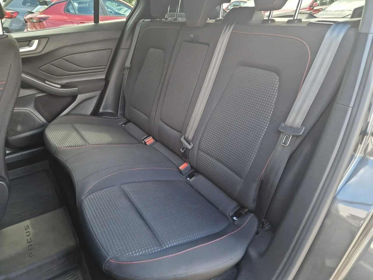 Ford Focus - Zdjęcie 13