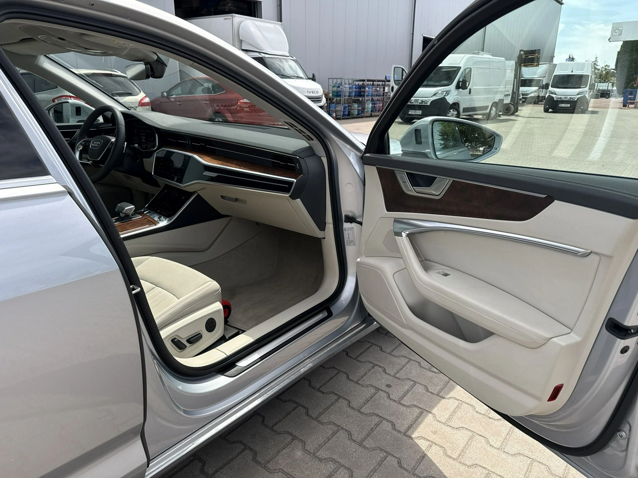 Audi A6 - Zdjęcie 19