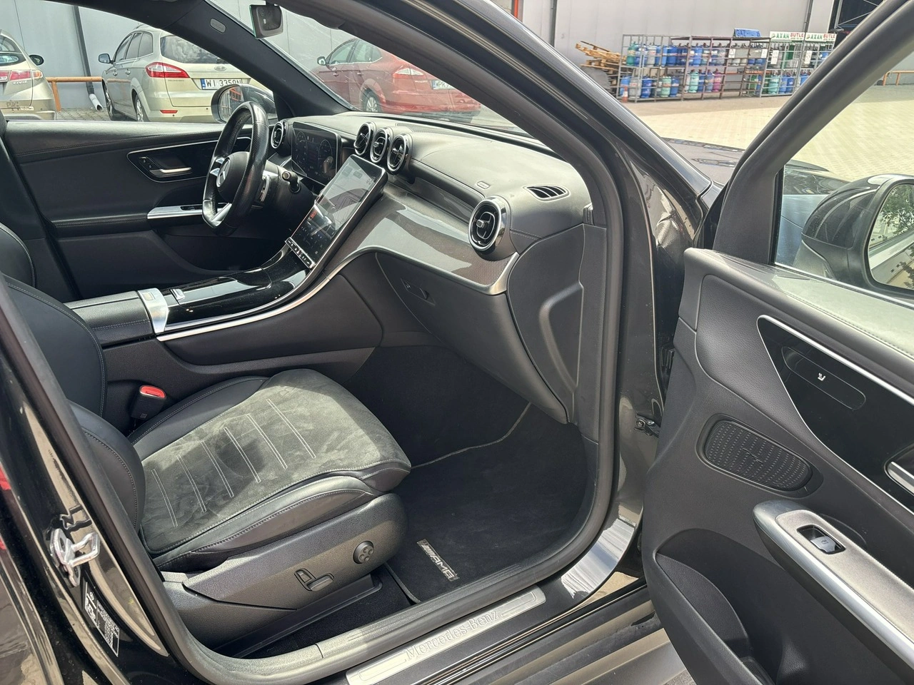 Mercedes GLC 220 - Zdjęcie 15