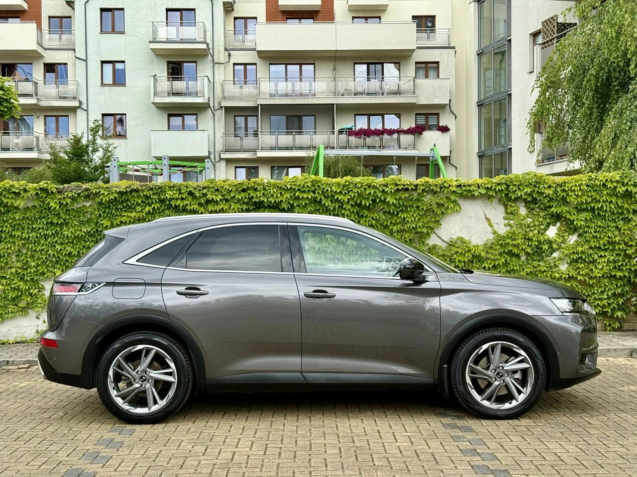 DS Automobiles DS 7 Crossback - Zdjęcie 12