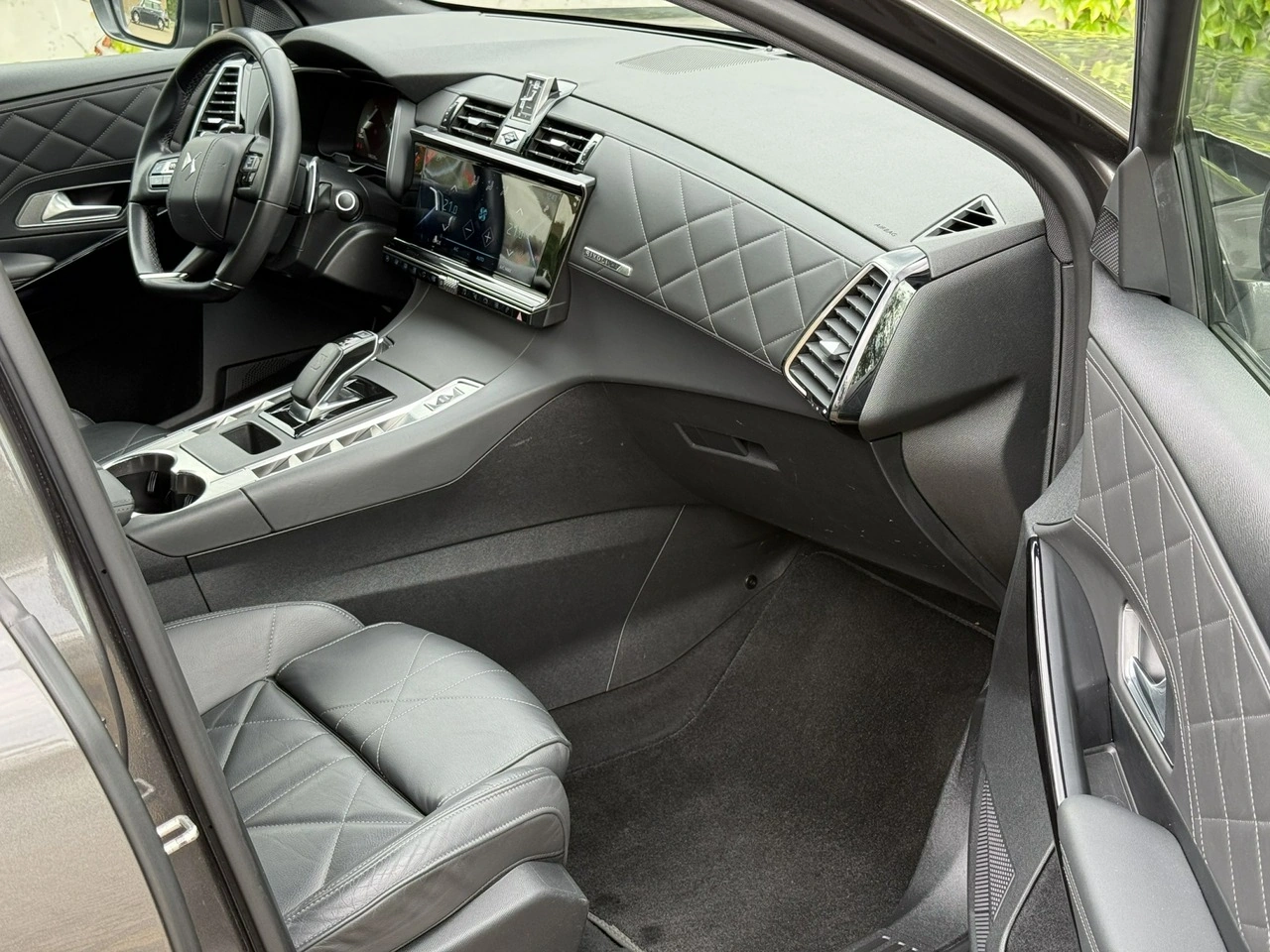 DS Automobiles DS 7 Crossback - Zdjęcie 18