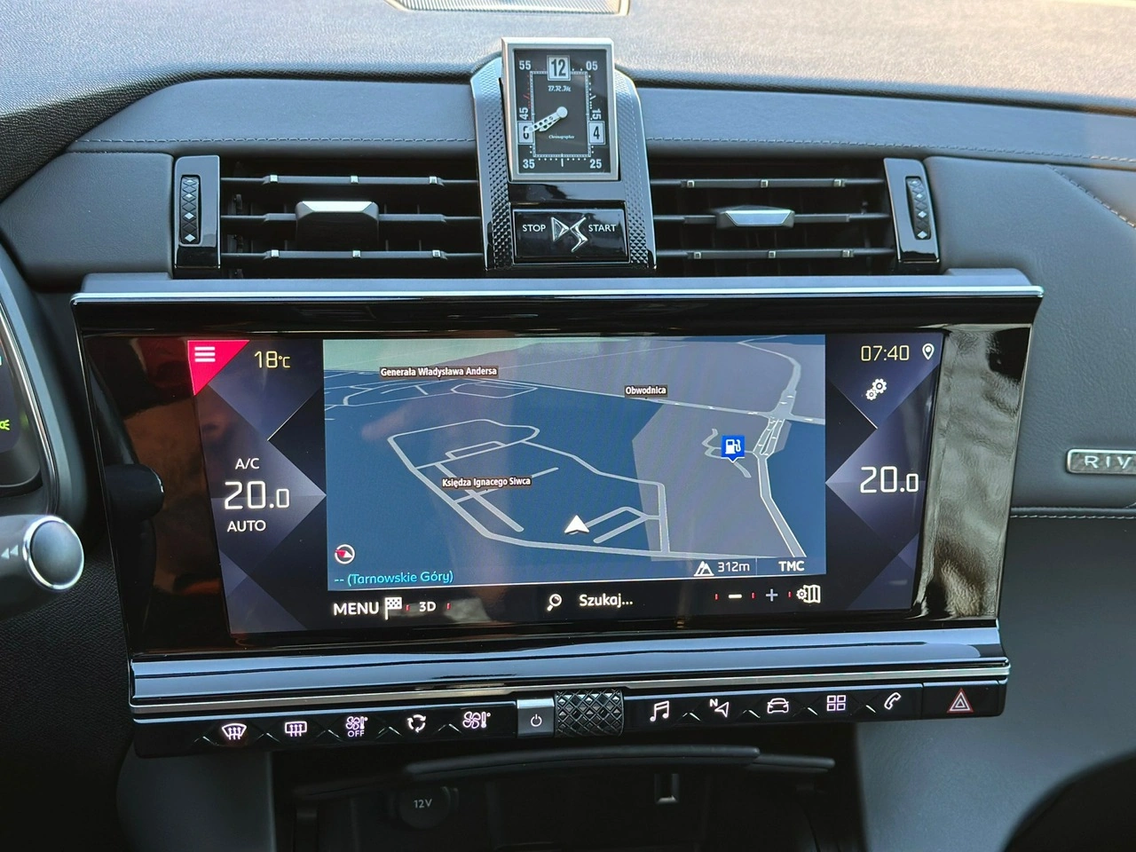 DS Automobiles DS 7 Crossback - Zdjęcie 29