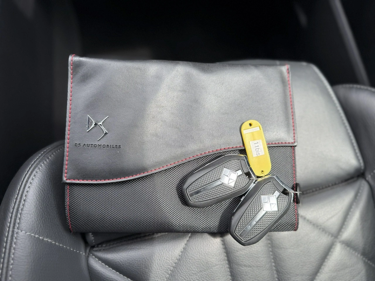 DS Automobiles DS 7 Crossback - Zdjęcie 35