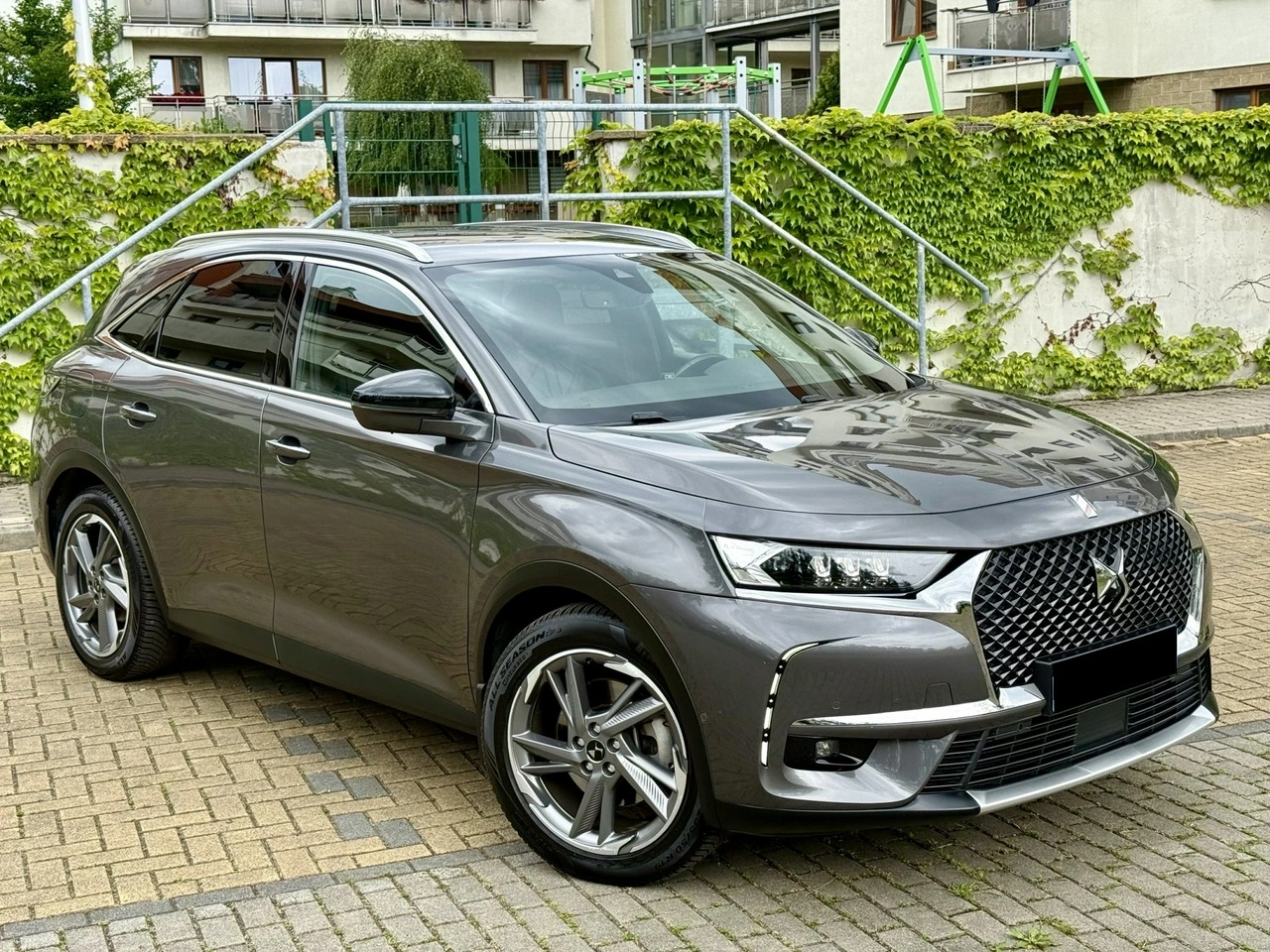 DS Automobiles DS 7 Crossback - Zdjęcie 37
