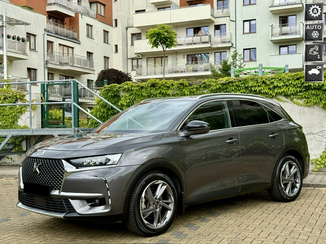 DS Automobiles DS 7 Crossback - Główne zdjęcie