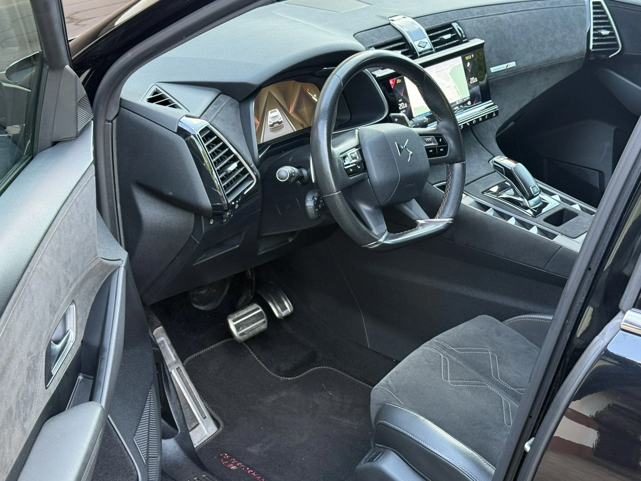 DS Automobiles DS 7 Crossback - Zdjęcie 5