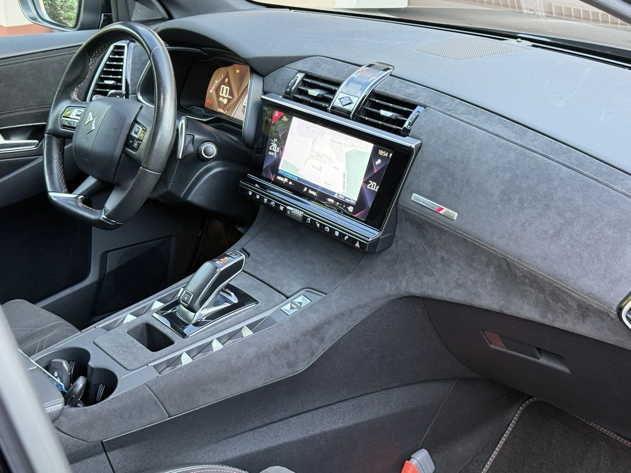 DS Automobiles DS 7 Crossback - Zdjęcie 7
