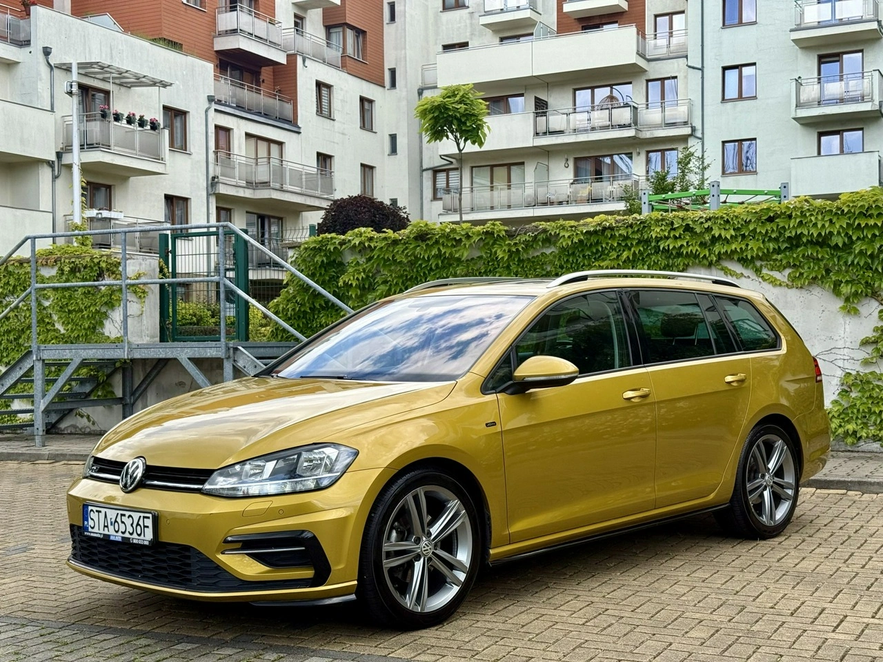 Volkswagen Golf Variant - Zdjęcie 10