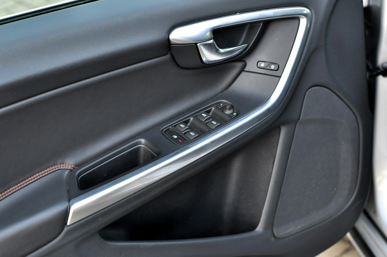 Volvo V60 - Zdjęcie 13