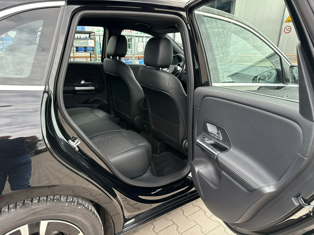 Mercedes B 220 - Zdjęcie 17