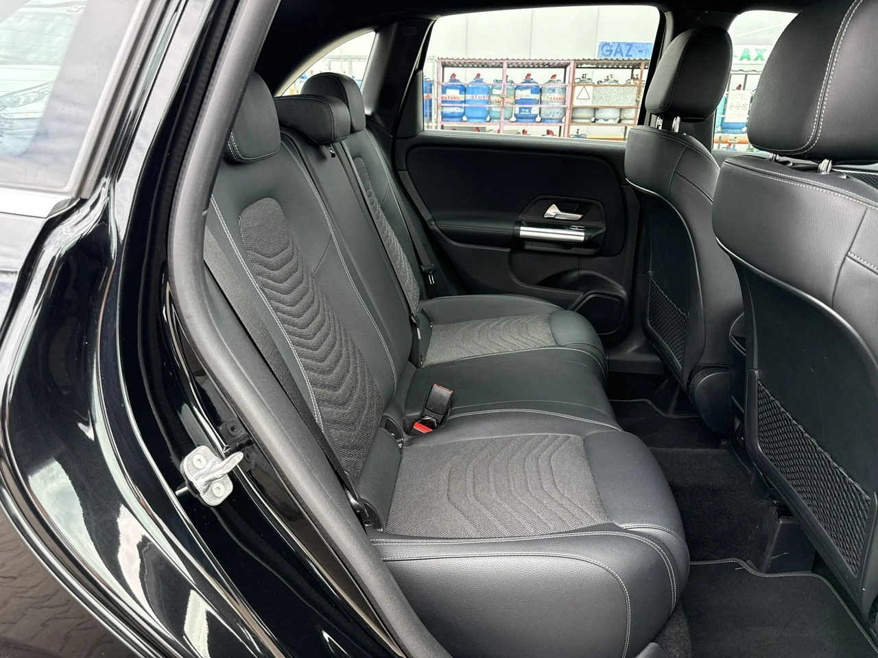 Mercedes B 220 - Zdjęcie 18