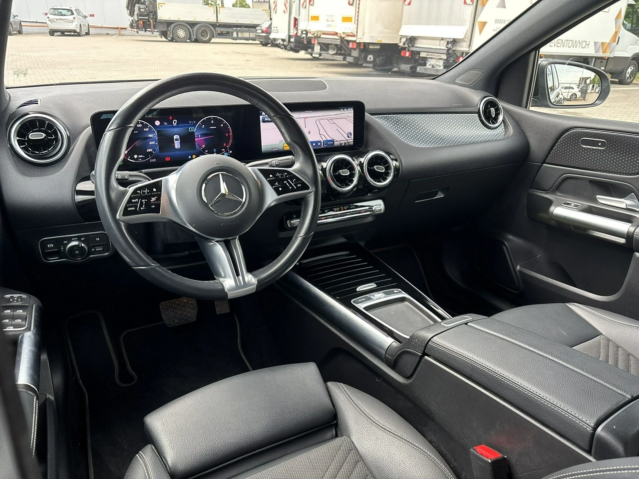 Mercedes B 220 - Zdjęcie 11