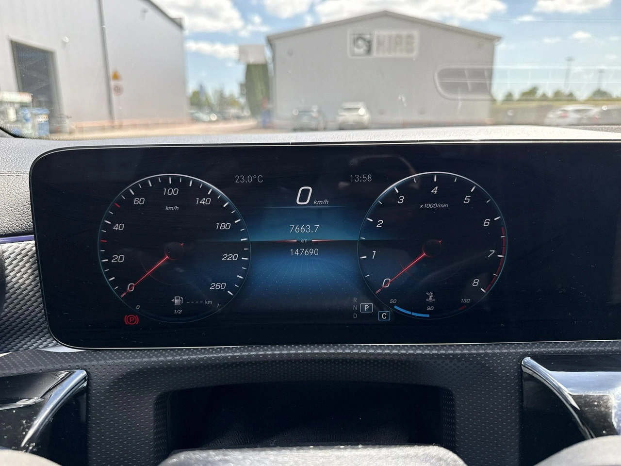 Mercedes CLA 200 - Zdjęcie 24