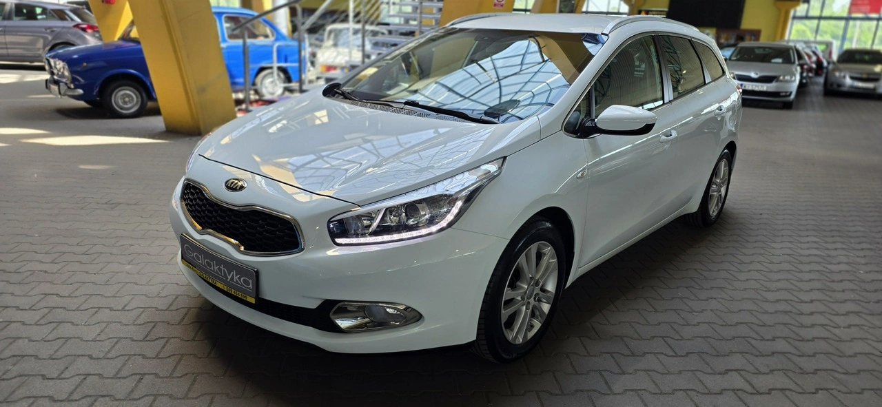Kia Ceed - Zdjęcie 2