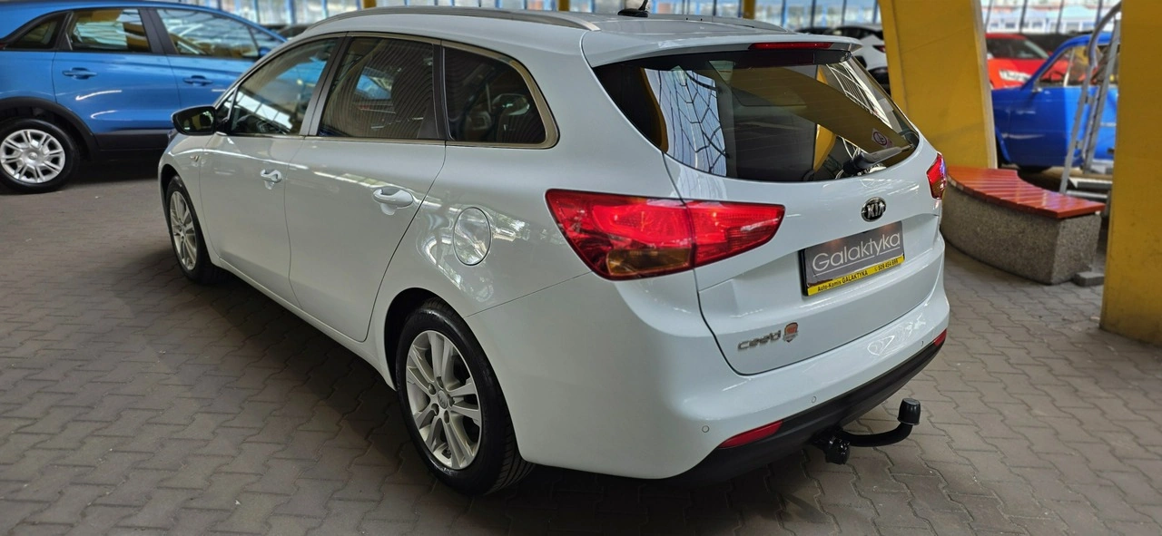 Kia Ceed - Zdjęcie 6