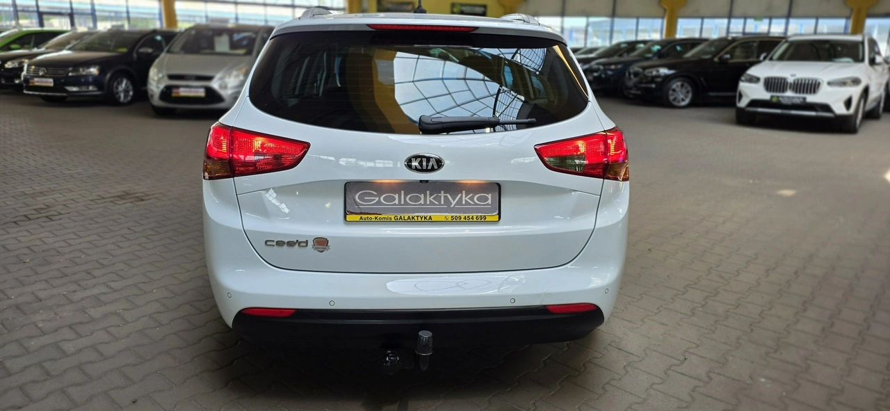 Kia Ceed - Zdjęcie 7