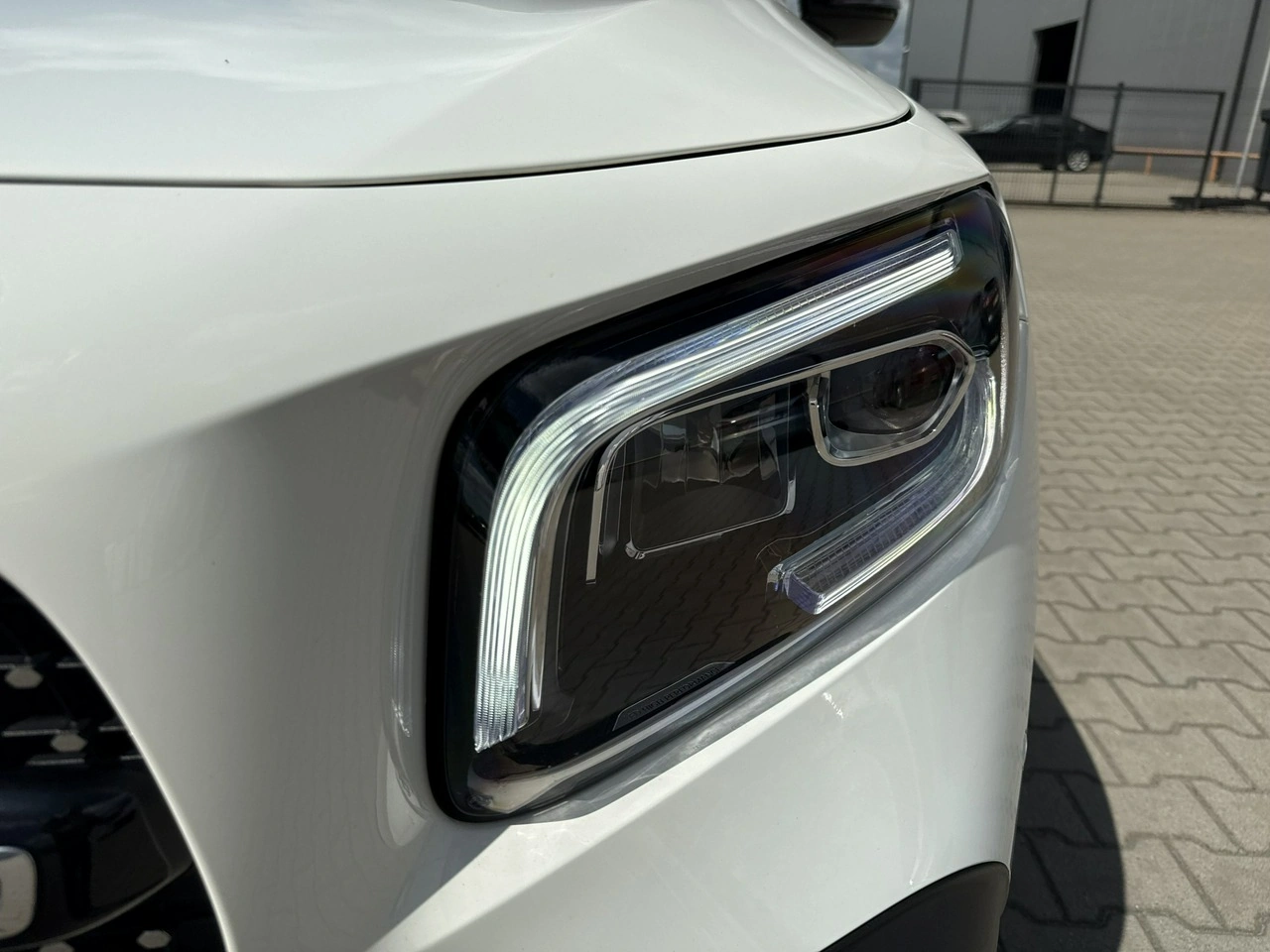 Mercedes GLB - Zdjęcie 8