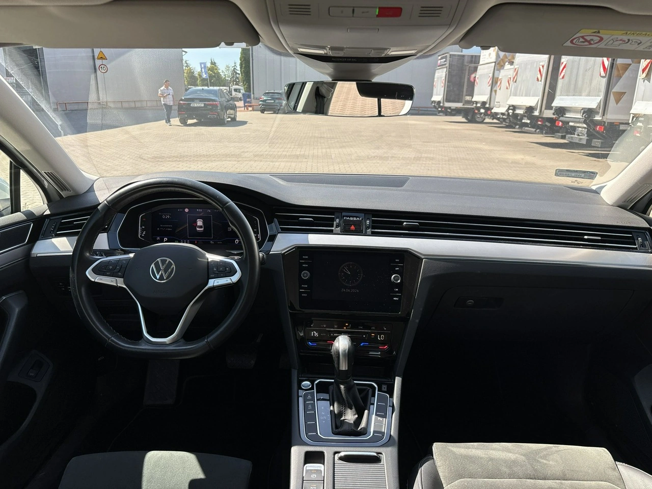 Volkswagen Passat - Zdjęcie 12