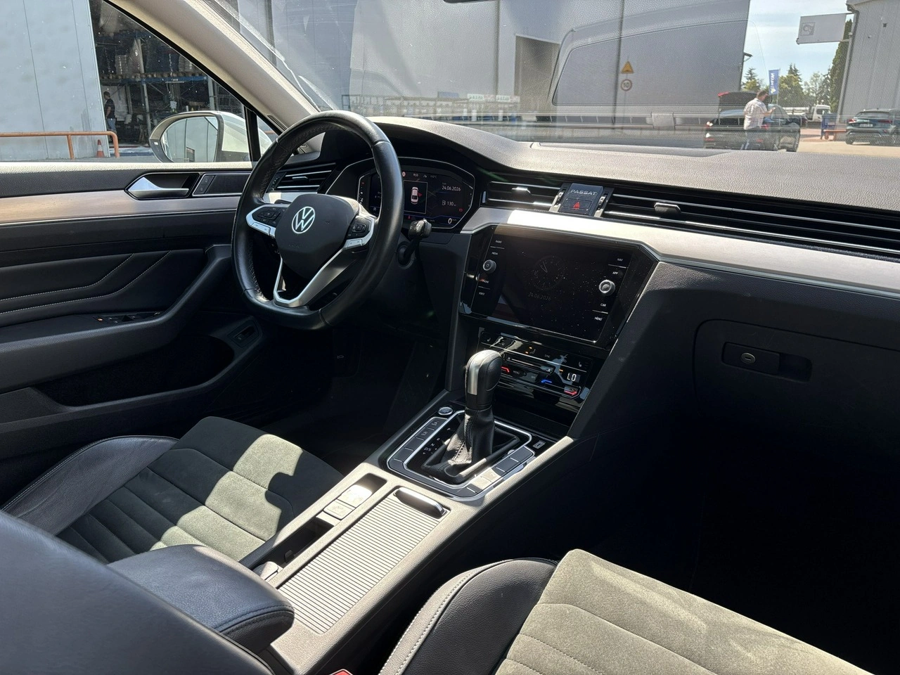 Volkswagen Passat - Zdjęcie 13