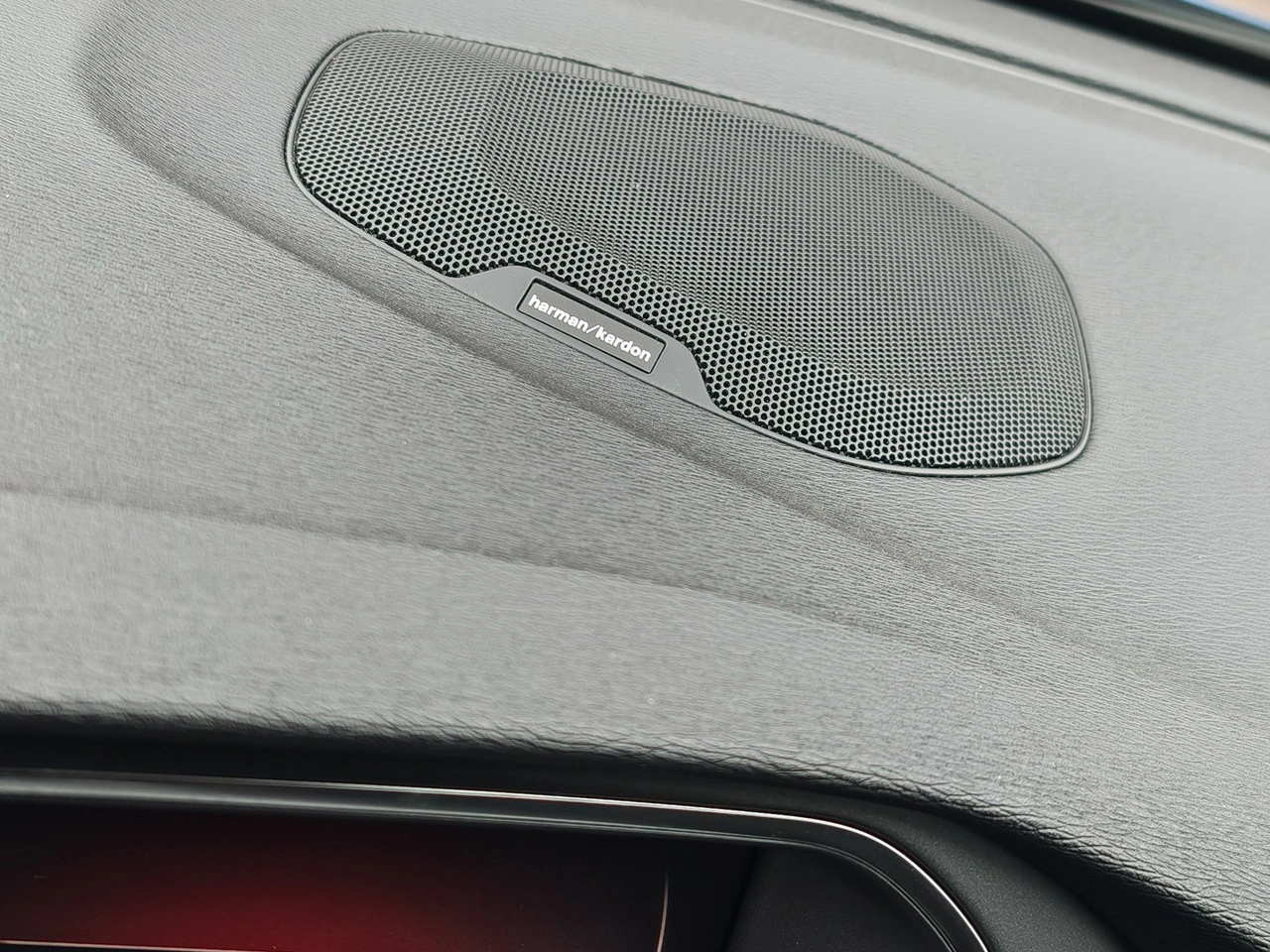 Volvo V40 - Zdjęcie 8