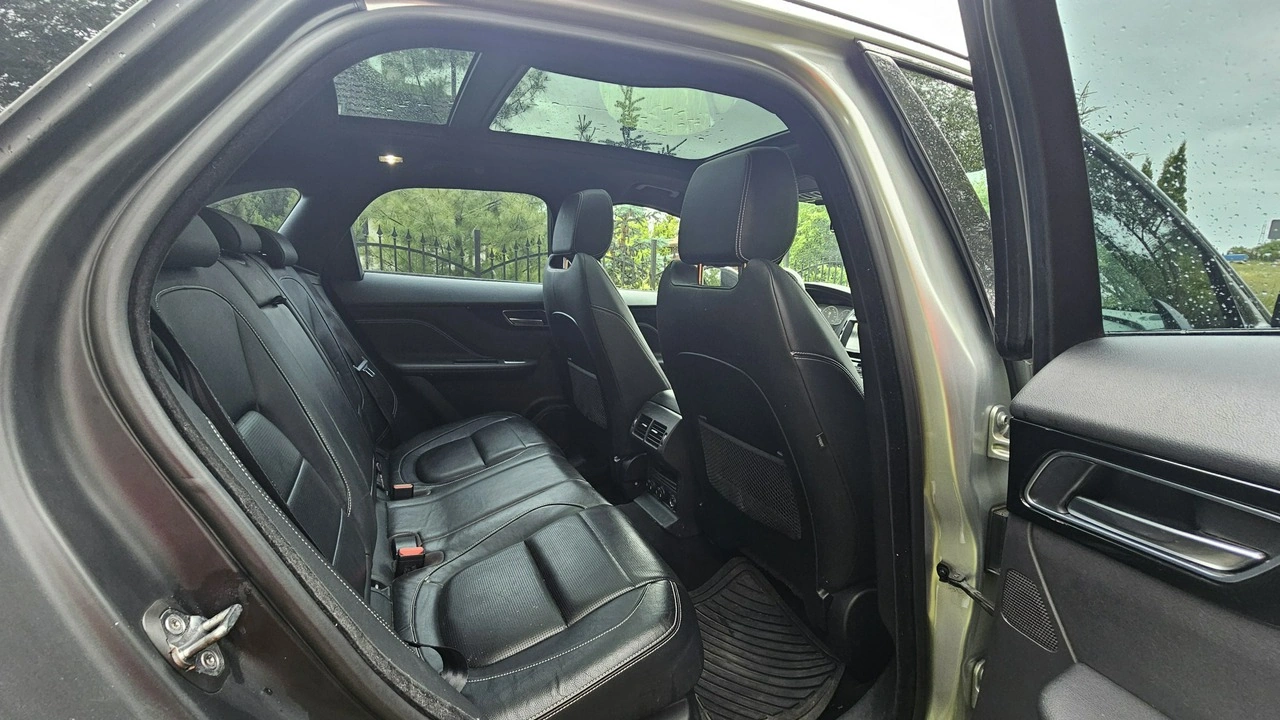 Jaguar F-Pace - Zdjęcie 4