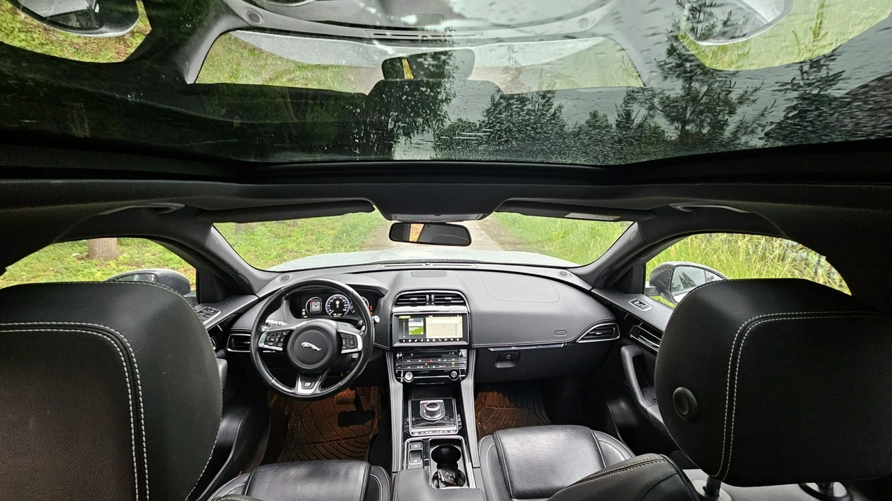 Jaguar F-Pace - Zdjęcie 5
