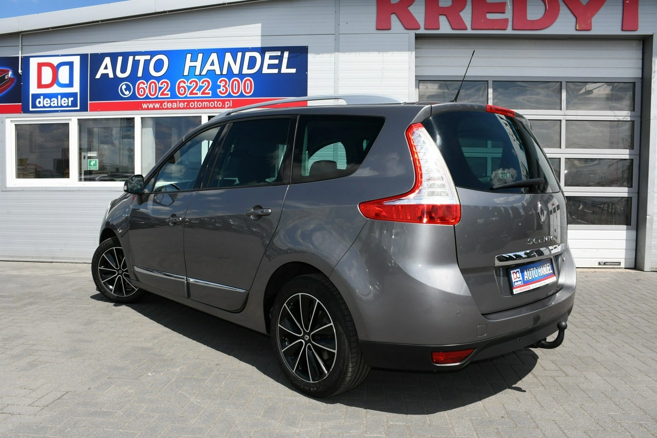 Renault Grand Scenic - Zdjęcie 19