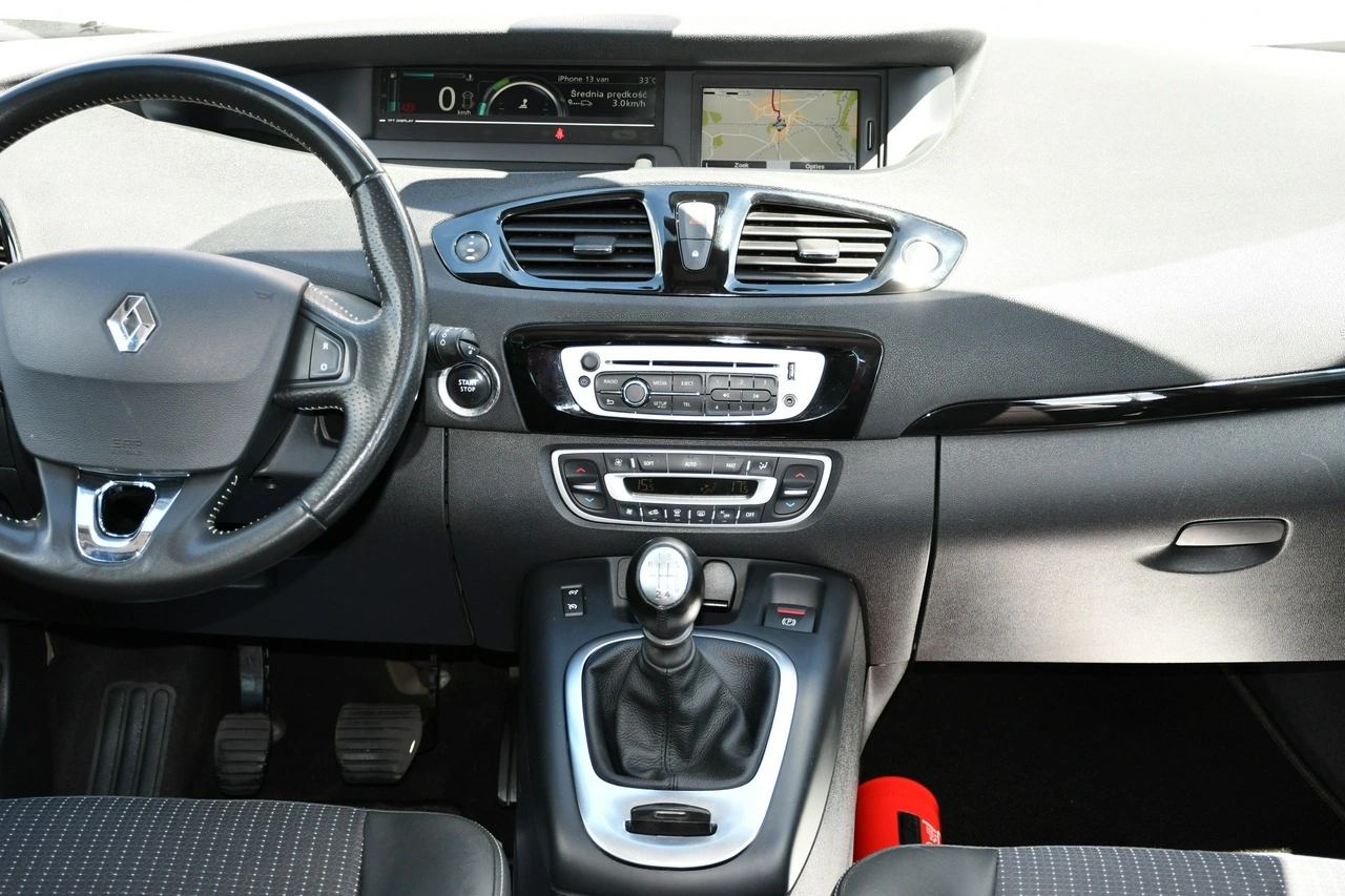Renault Grand Scenic - Zdjęcie 24
