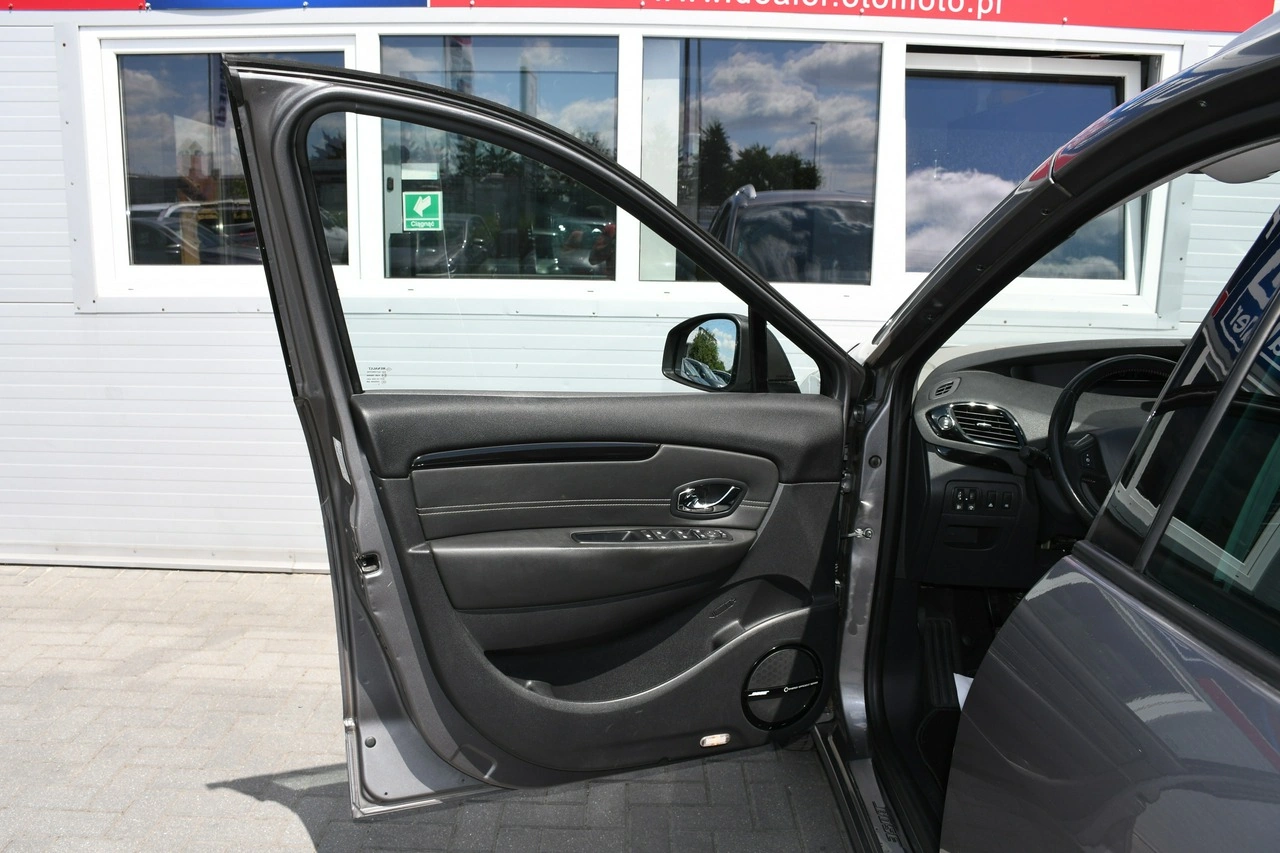 Renault Grand Scenic - Zdjęcie 35