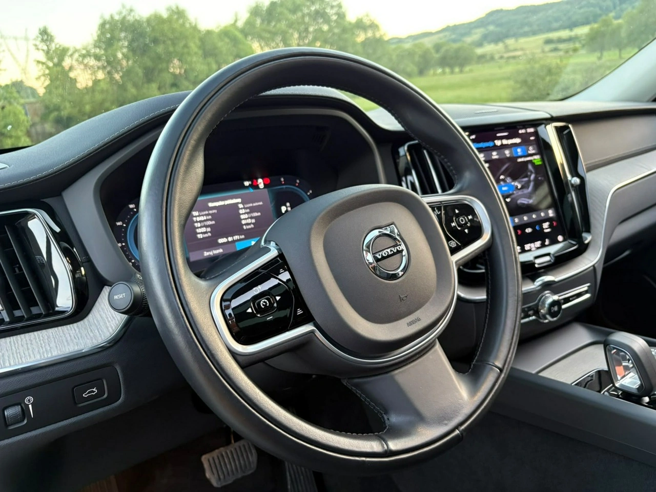 Volvo XC 60 - Zdjęcie 12
