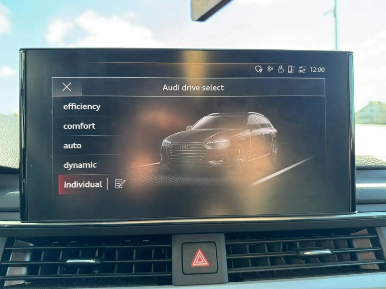 Audi A4 - Zdjęcie 23