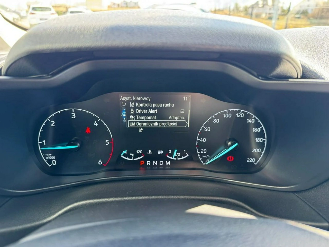 Ford Grand Tourneo Connect - Zdjęcie 20