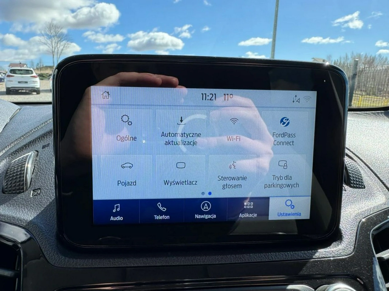 Ford Grand Tourneo Connect - Zdjęcie 24