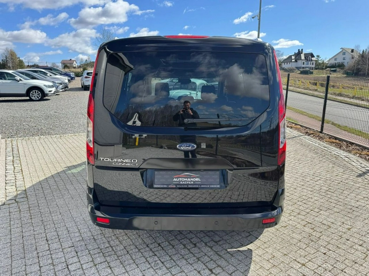 Ford Grand Tourneo Connect - Zdjęcie 6