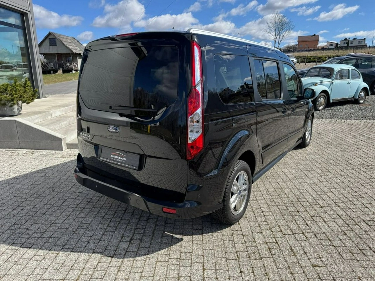 Ford Grand Tourneo Connect - Zdjęcie 7