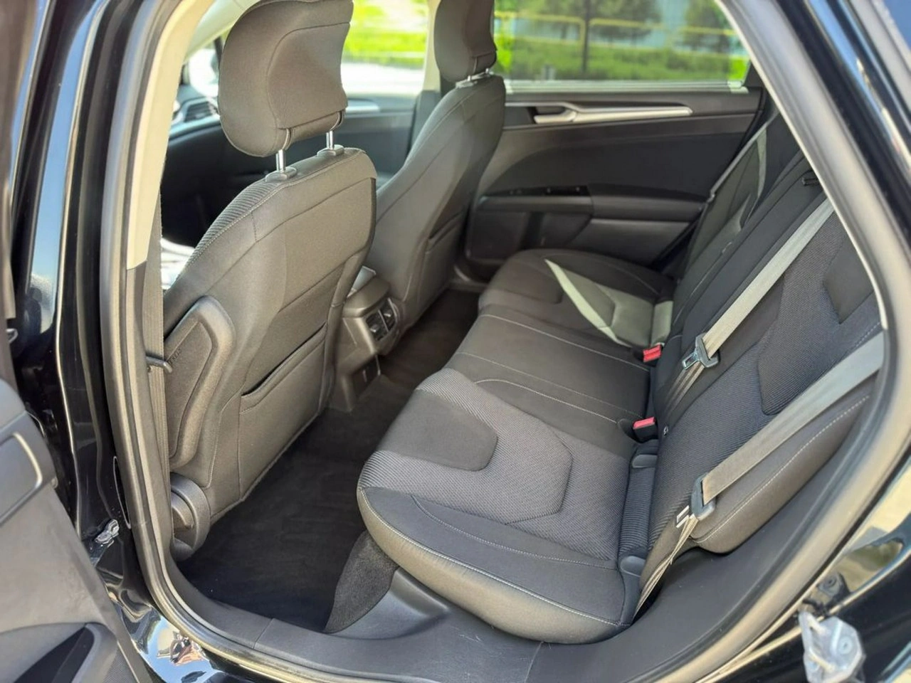 Ford Mondeo - Zdjęcie 15