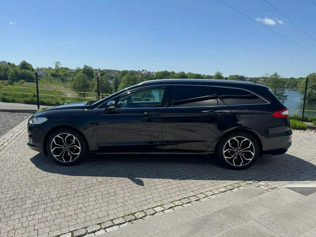 Ford Mondeo - Zdjęcie 4